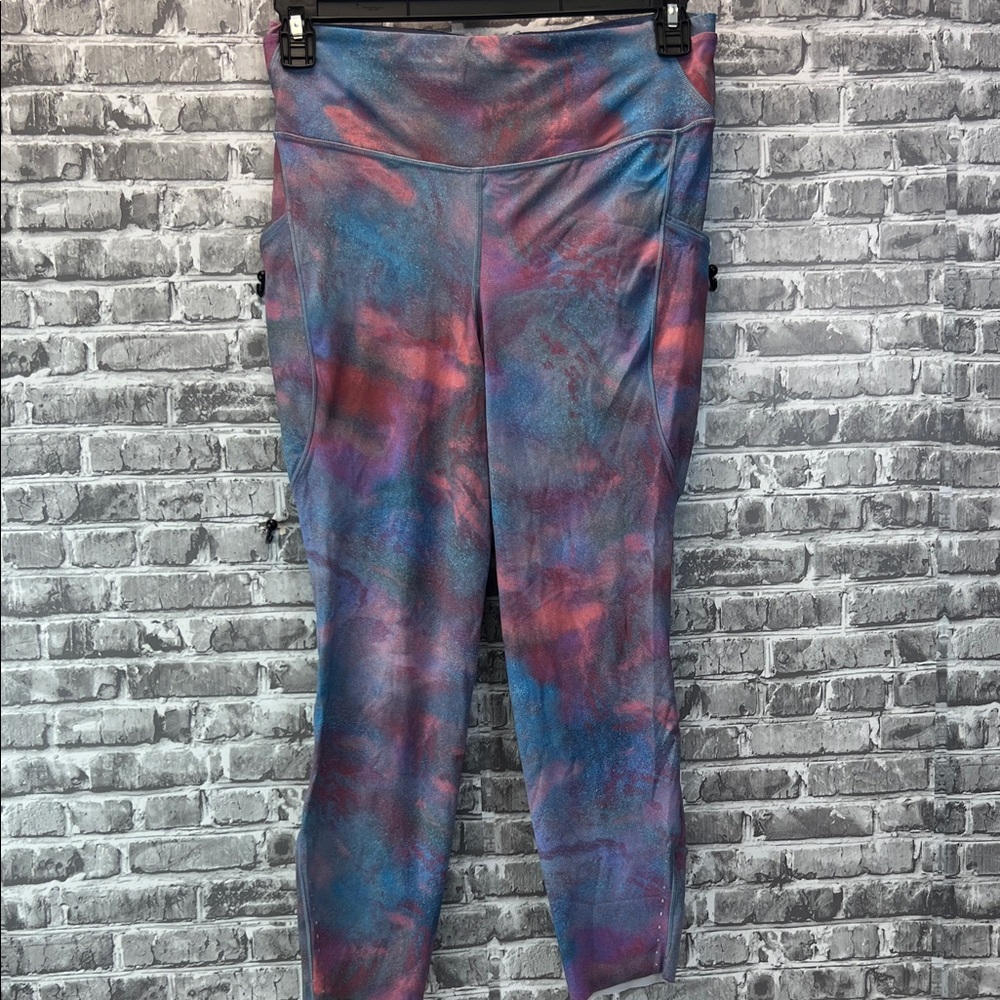 Woman's Lululemon Colorful Abstract Leggings‎